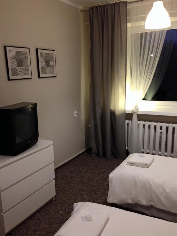 Hotel Pod Debem Zielona Góra Exterior foto